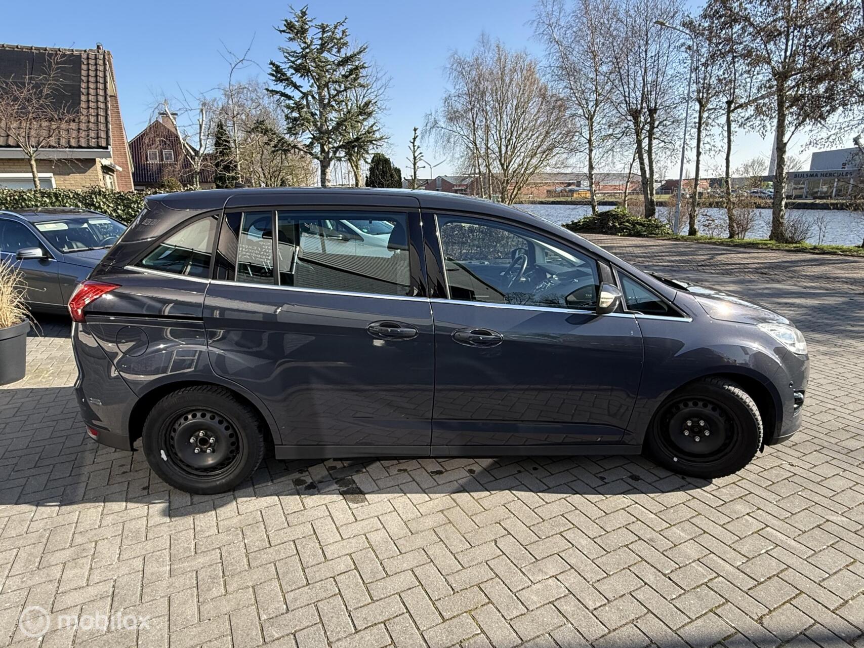 Foto van Ford Grand C-max