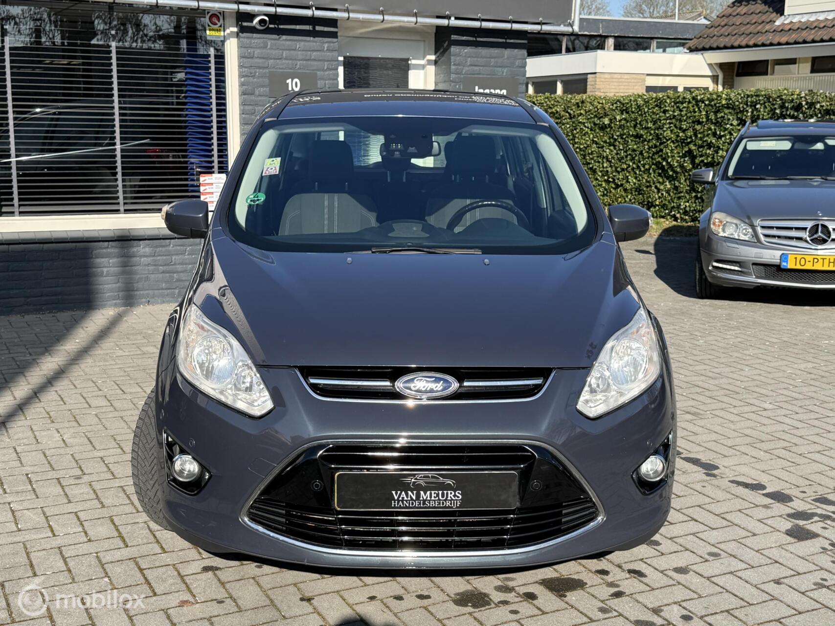 Foto van Ford Grand C-max