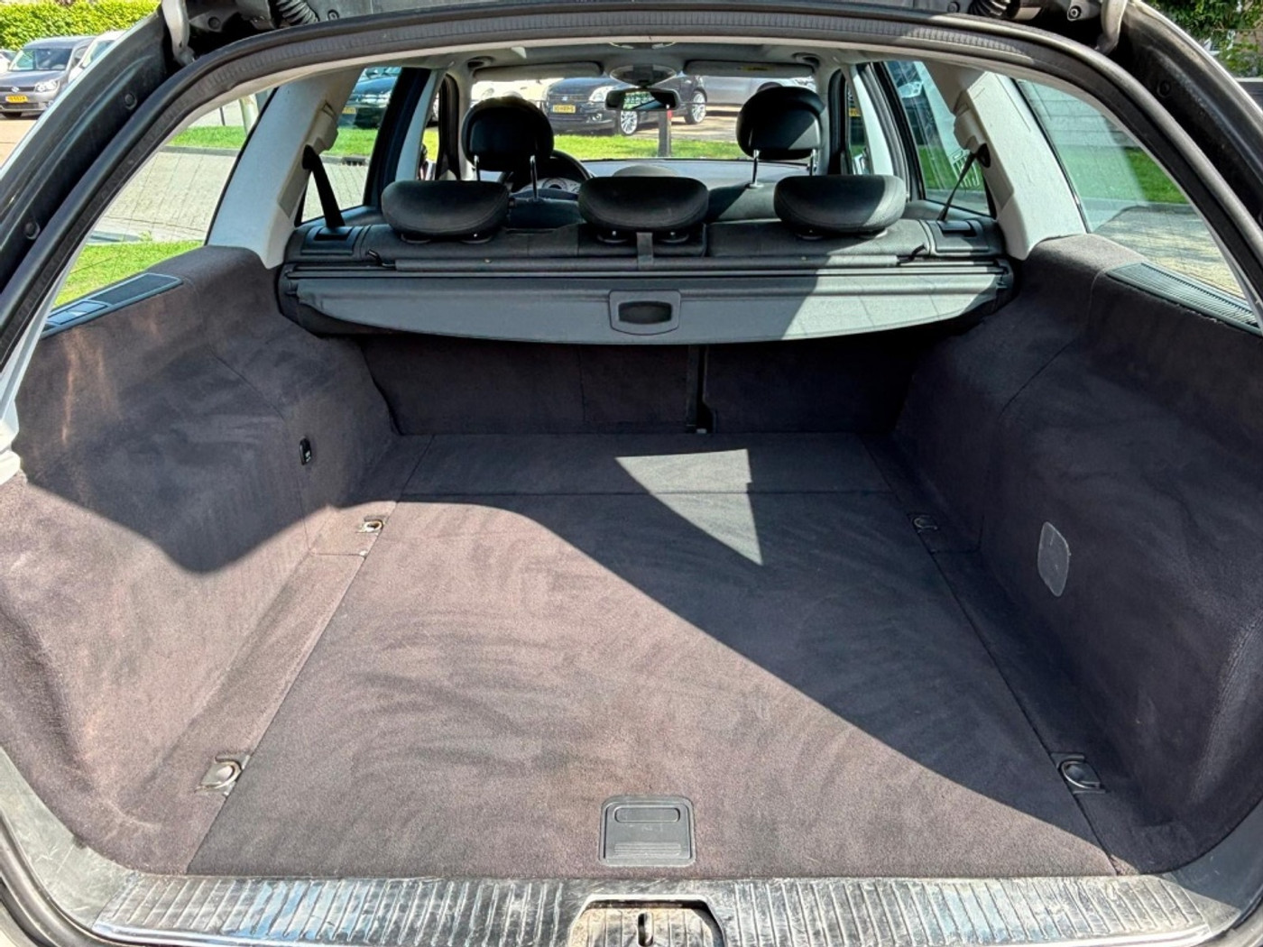 Foto van Mercedes-Benz E 500