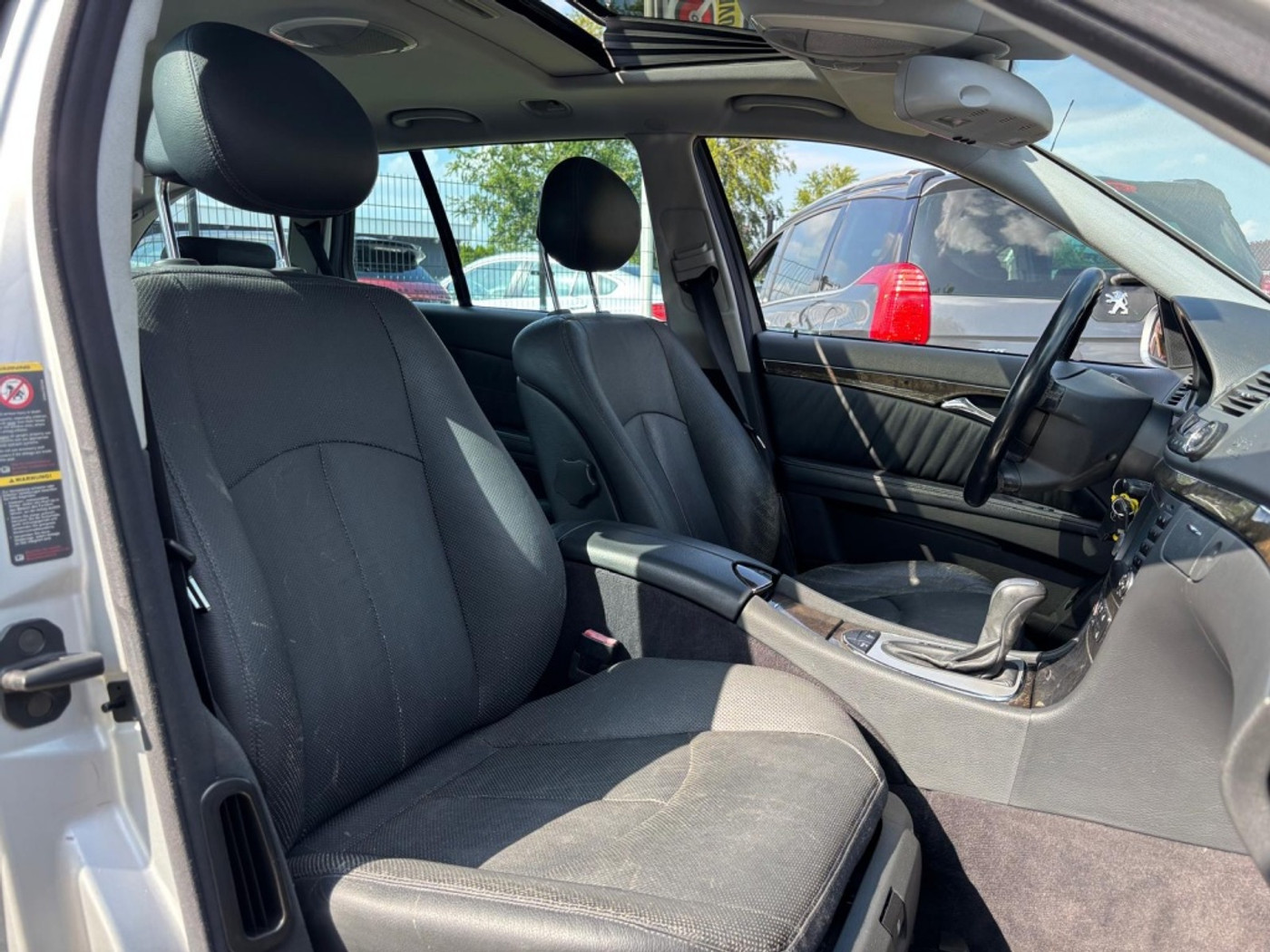Foto van Mercedes-Benz E 500