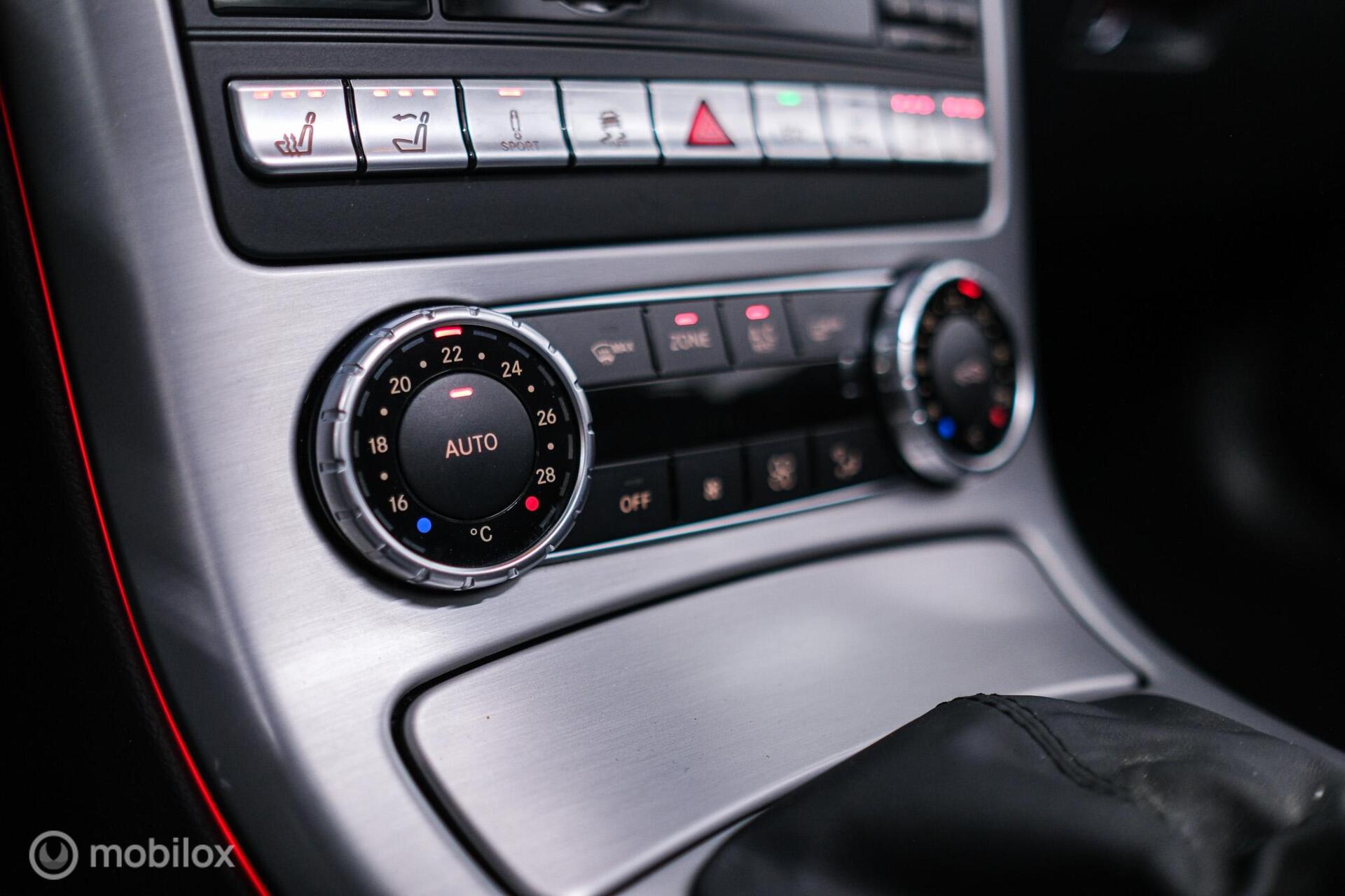 Foto van Mercedes-Benz SLK 350