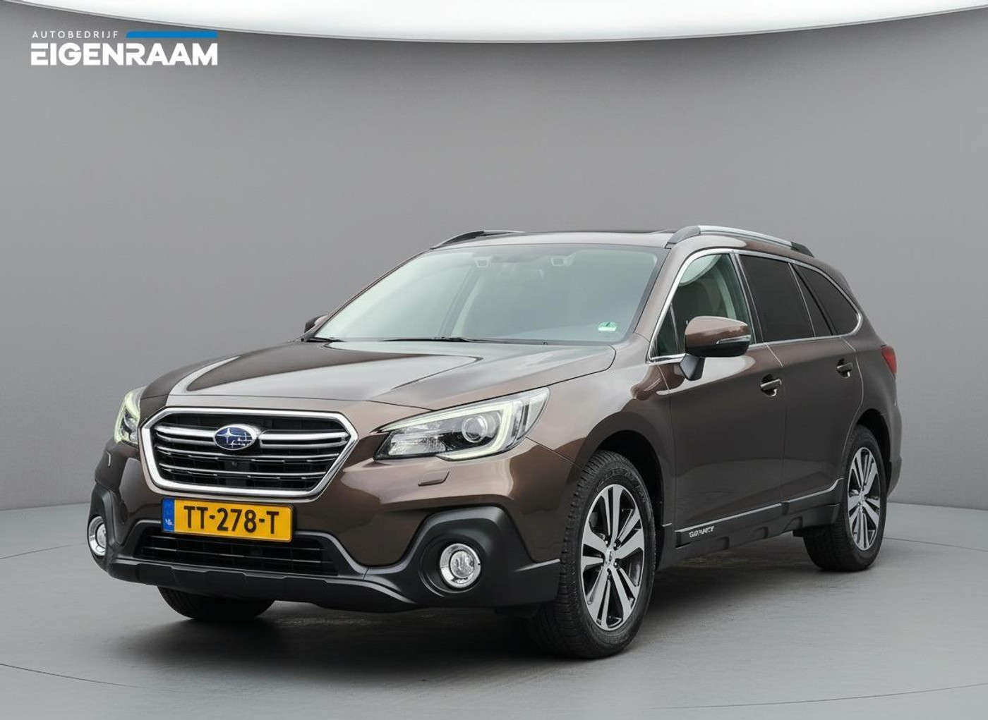 Subaru Outback 2.5i Premium | Harman/Kardon | Trekhaak | Schuifdak 2018 - voorkant
