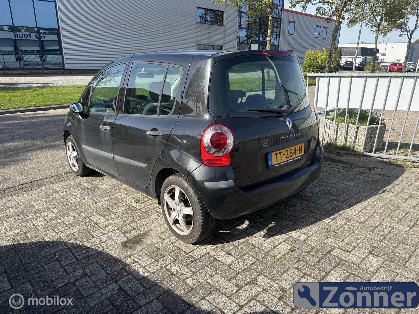 Foto van Renault Modus