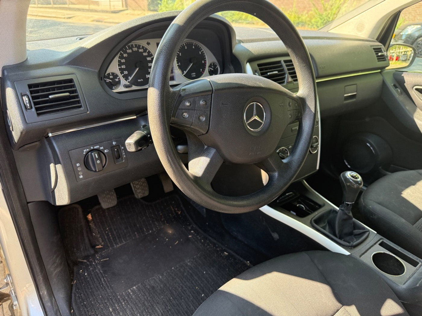 Foto van Mercedes-Benz B 170