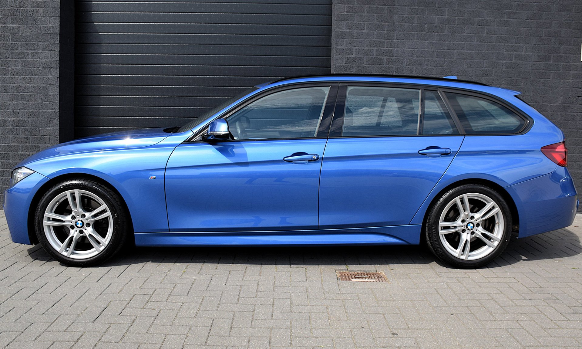 Foto van BMW 330i