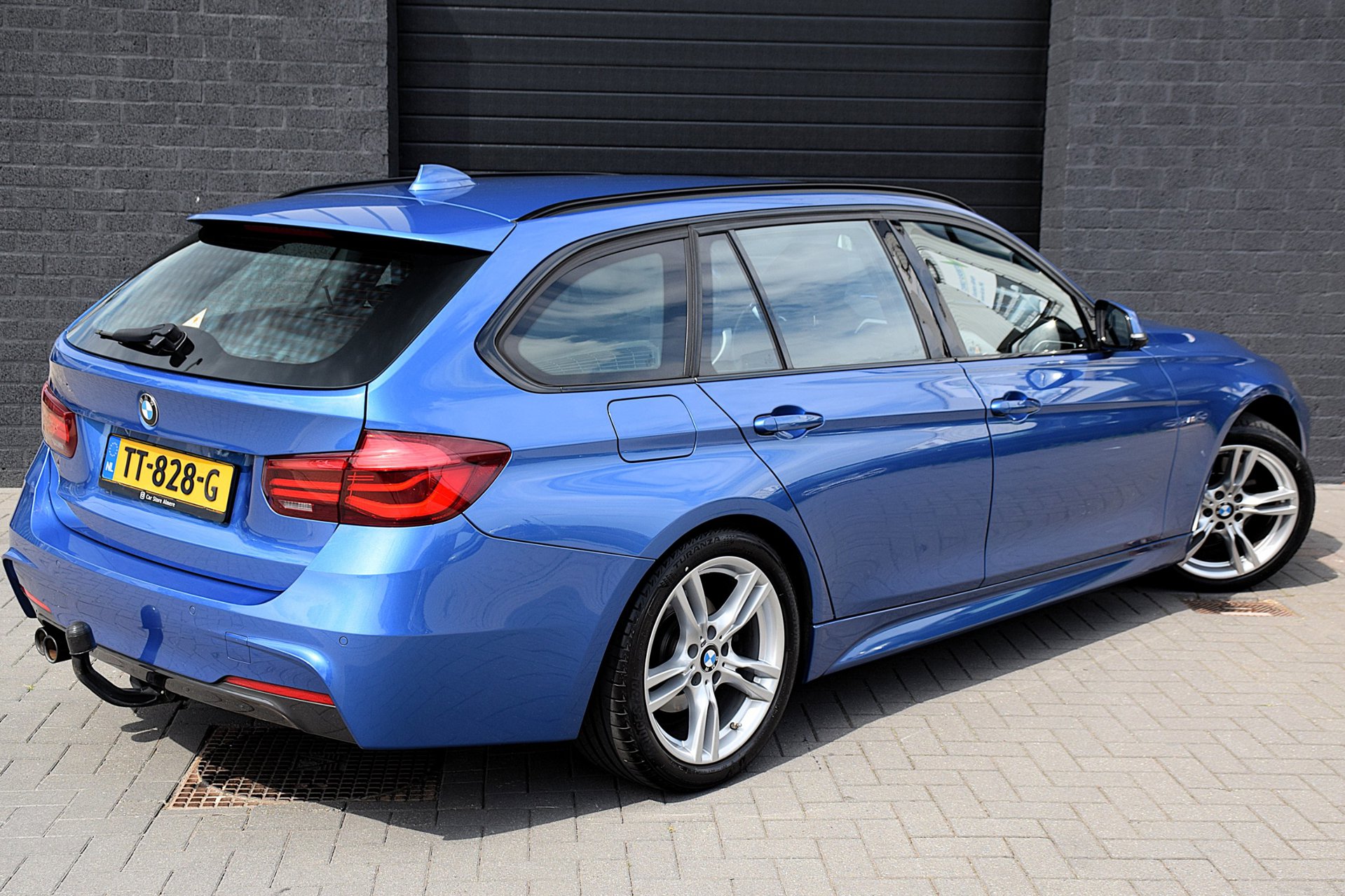 Foto van BMW 330i