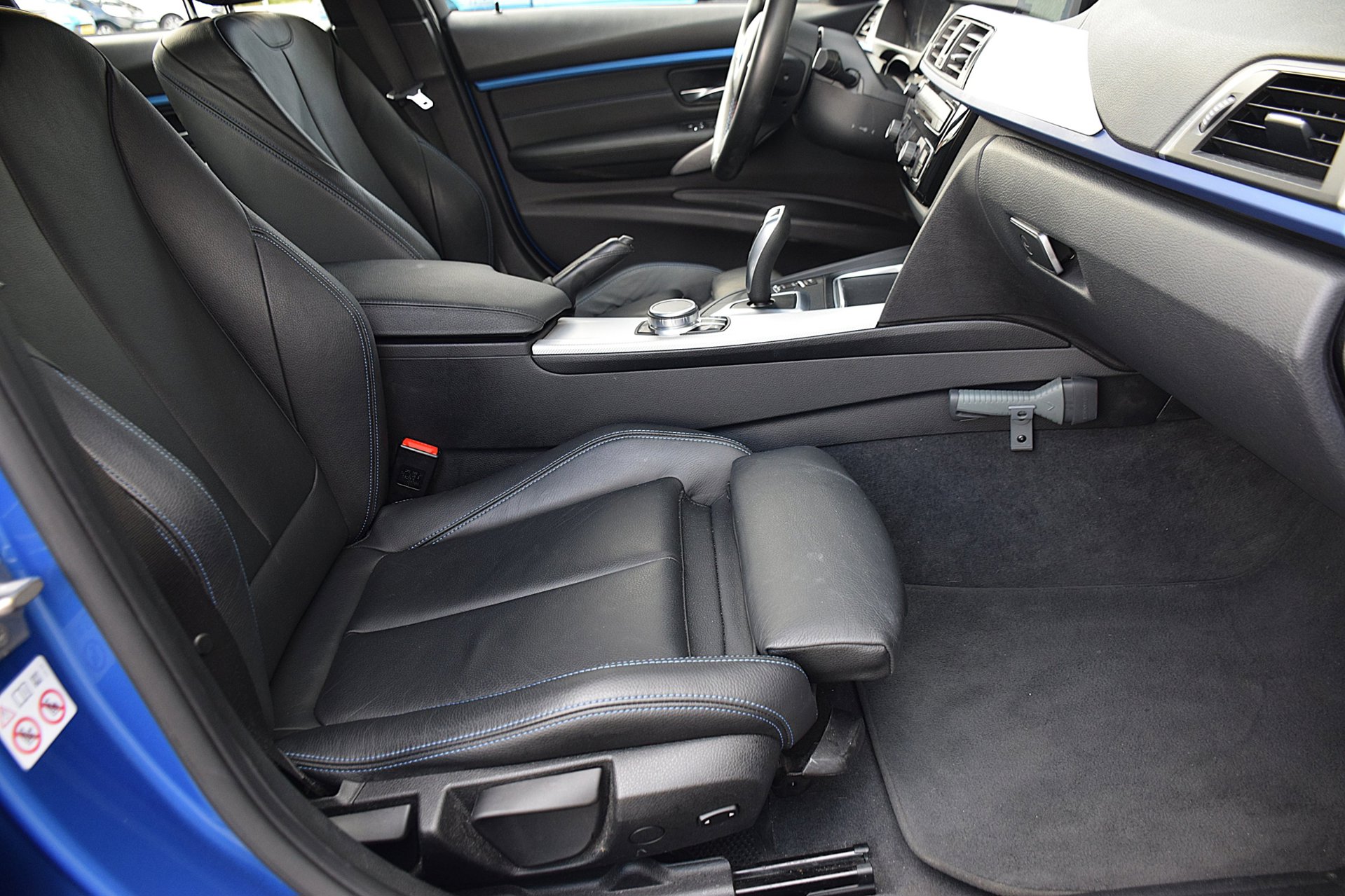 Foto van BMW 330i