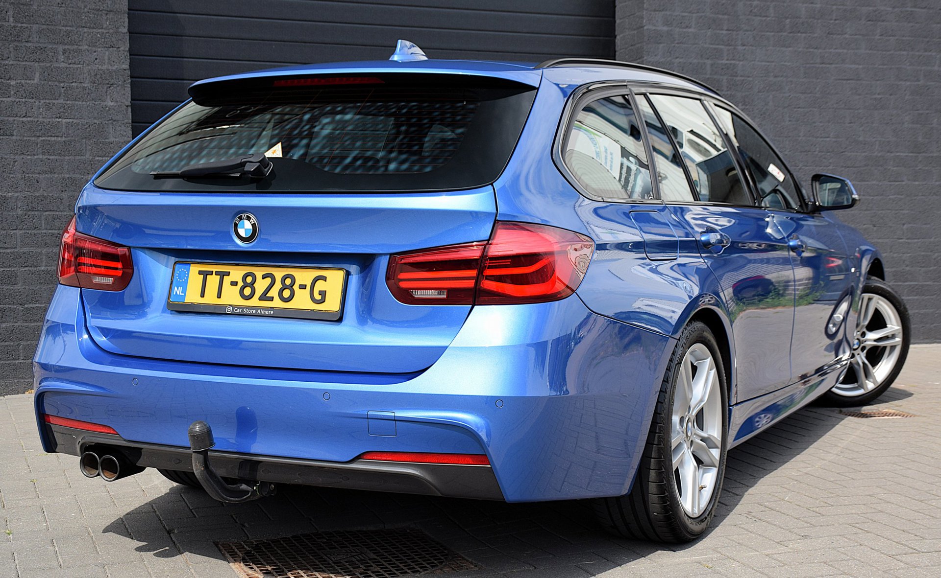 Foto van BMW 330i