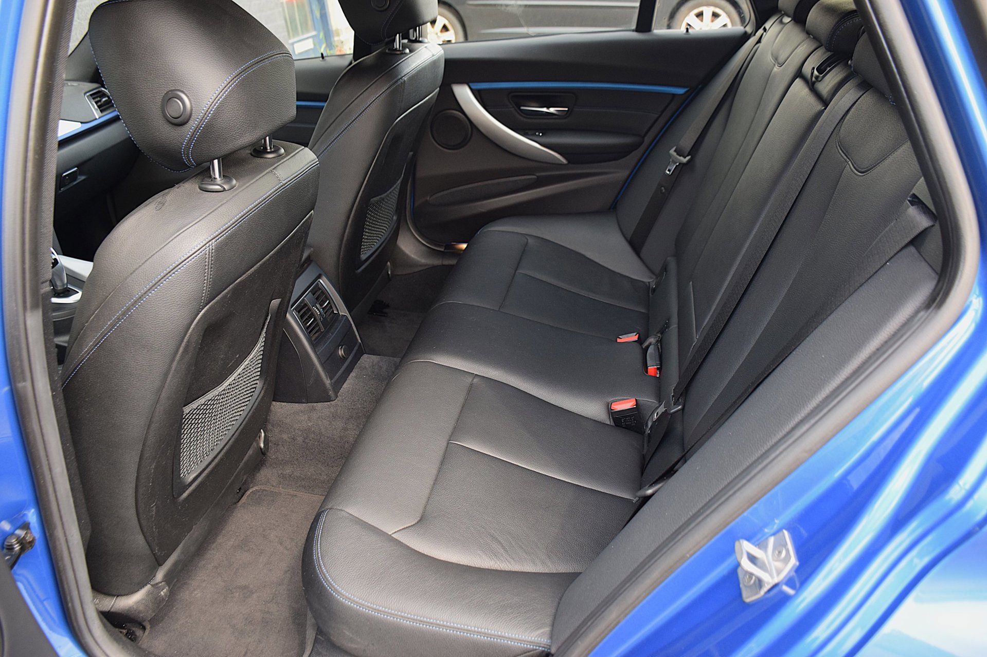 Foto van BMW 330i