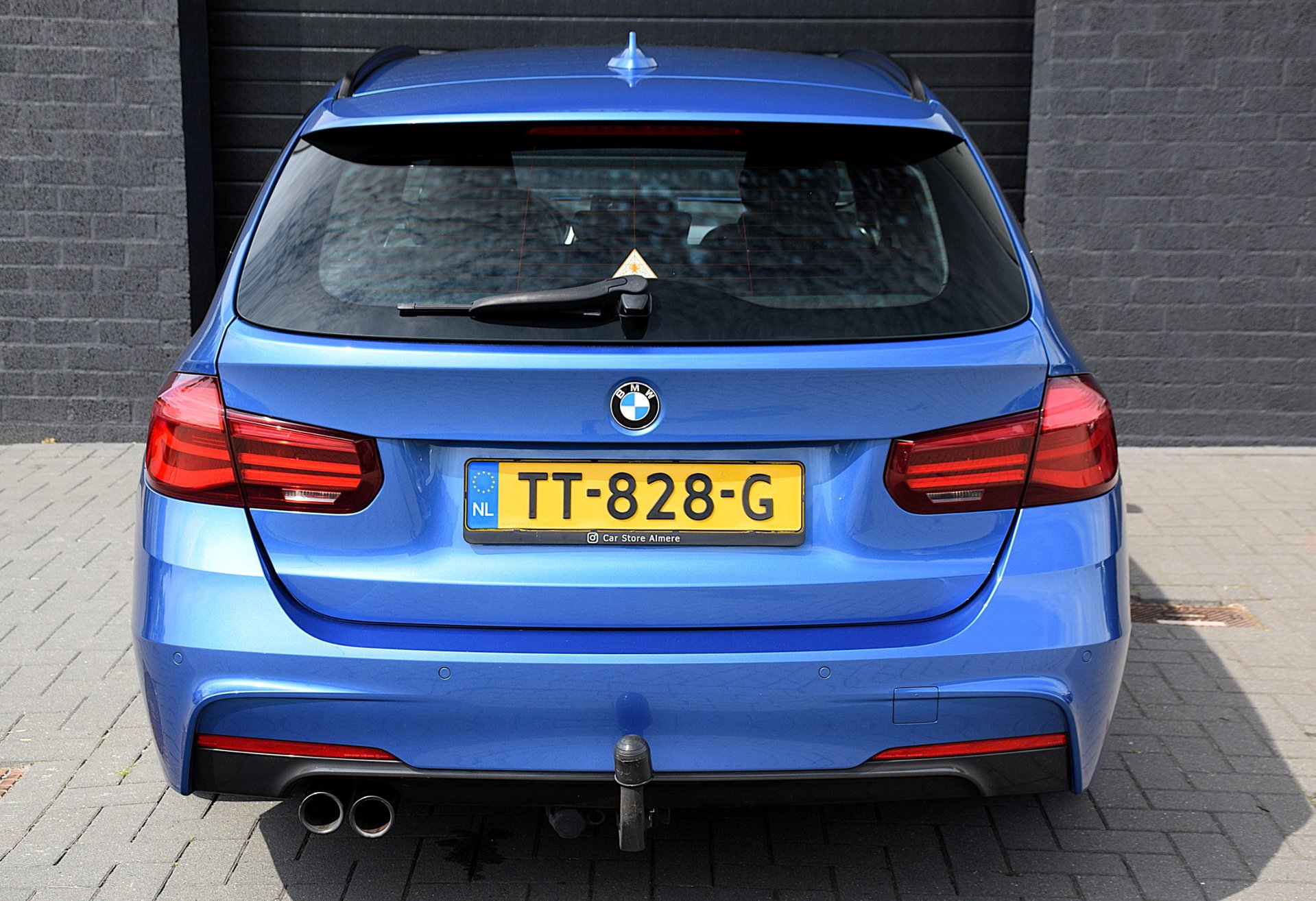Foto van BMW 330i