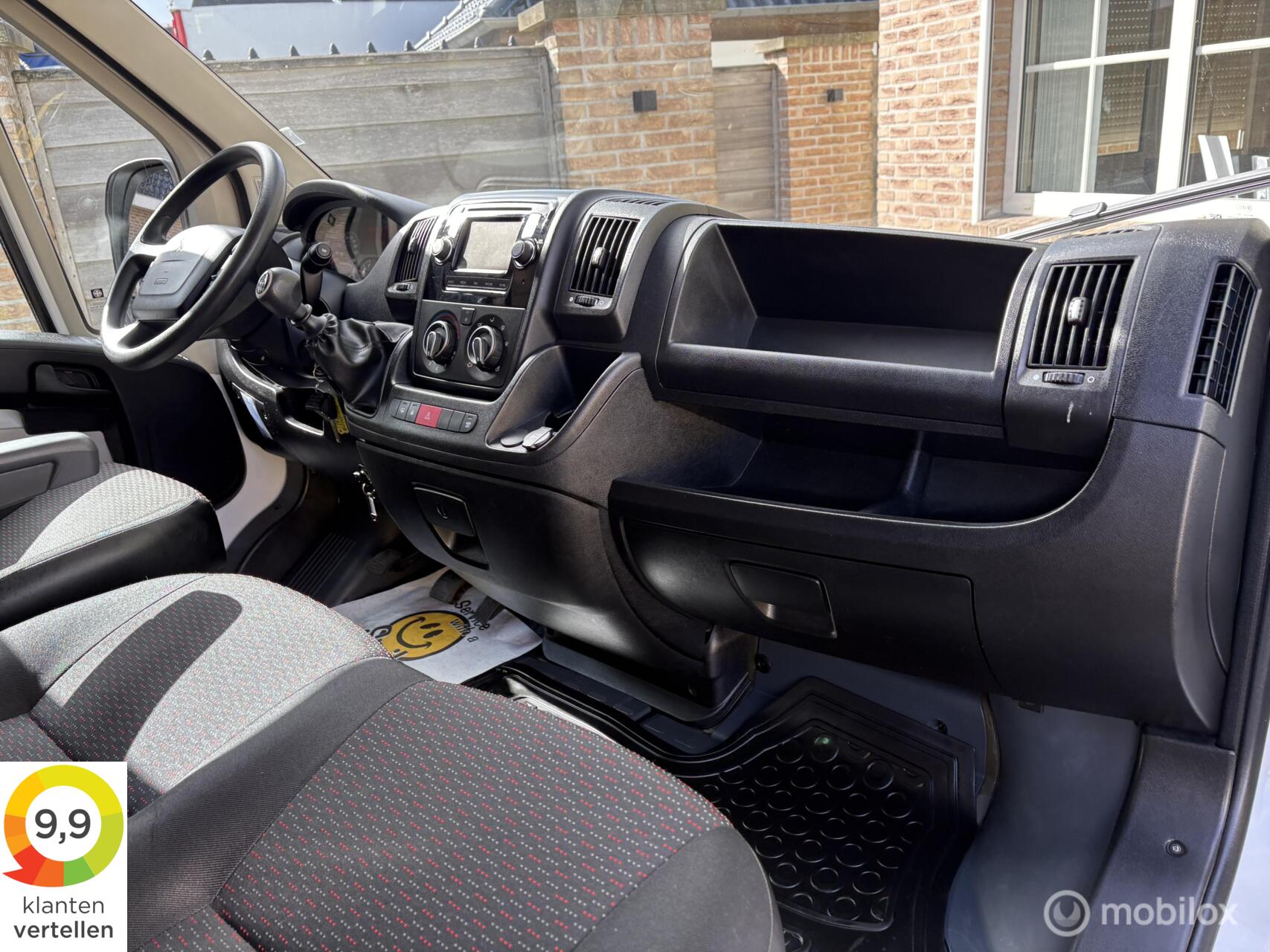 Foto van Peugeot Peugeot Boxer