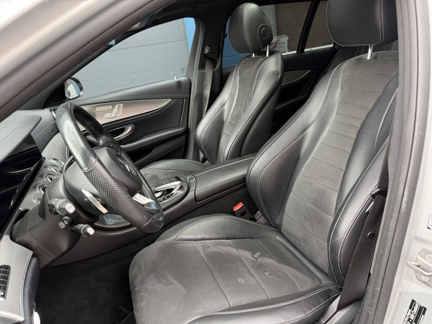 Foto van Mercedes-Benz E 220 D