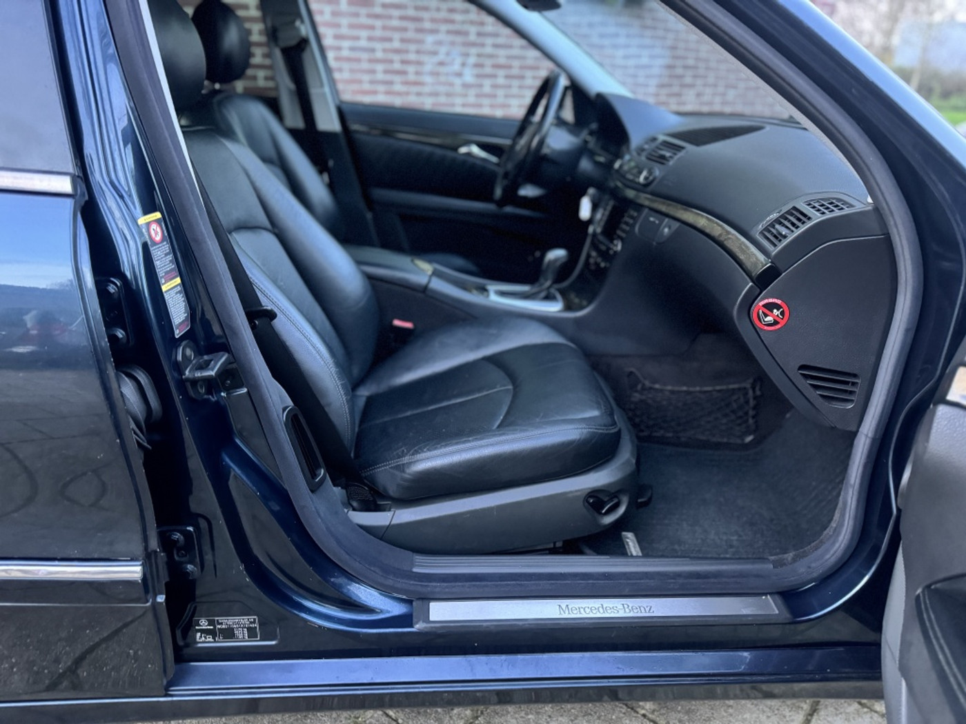 Foto van Mercedes-Benz E 320