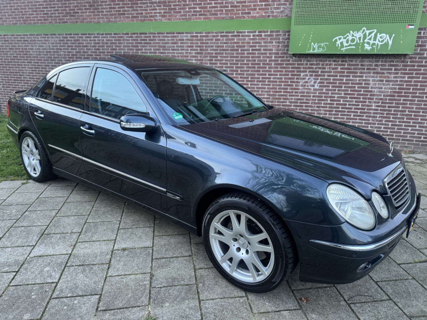 Foto van Mercedes-Benz E 320