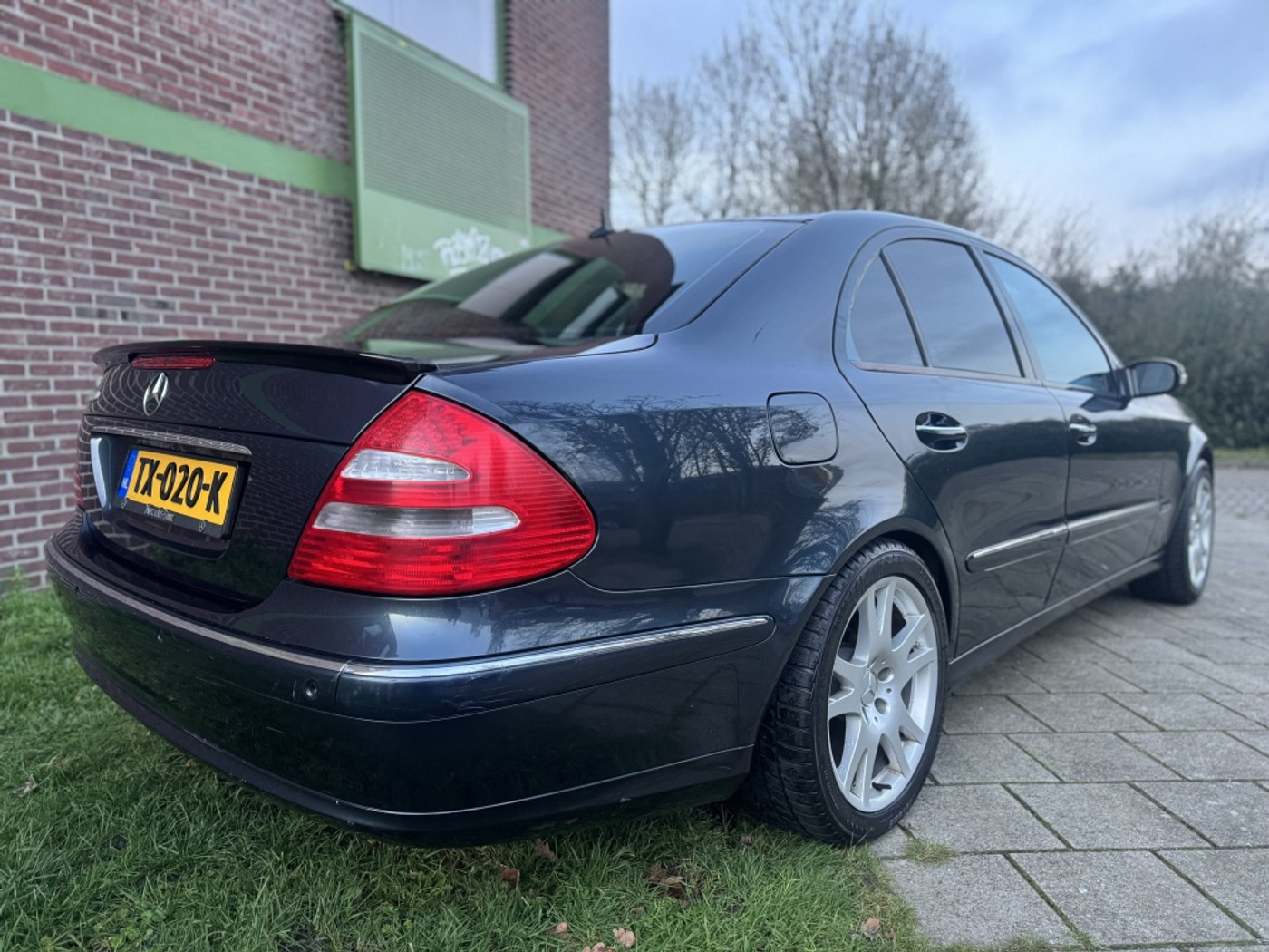 Foto van Mercedes-Benz E 320