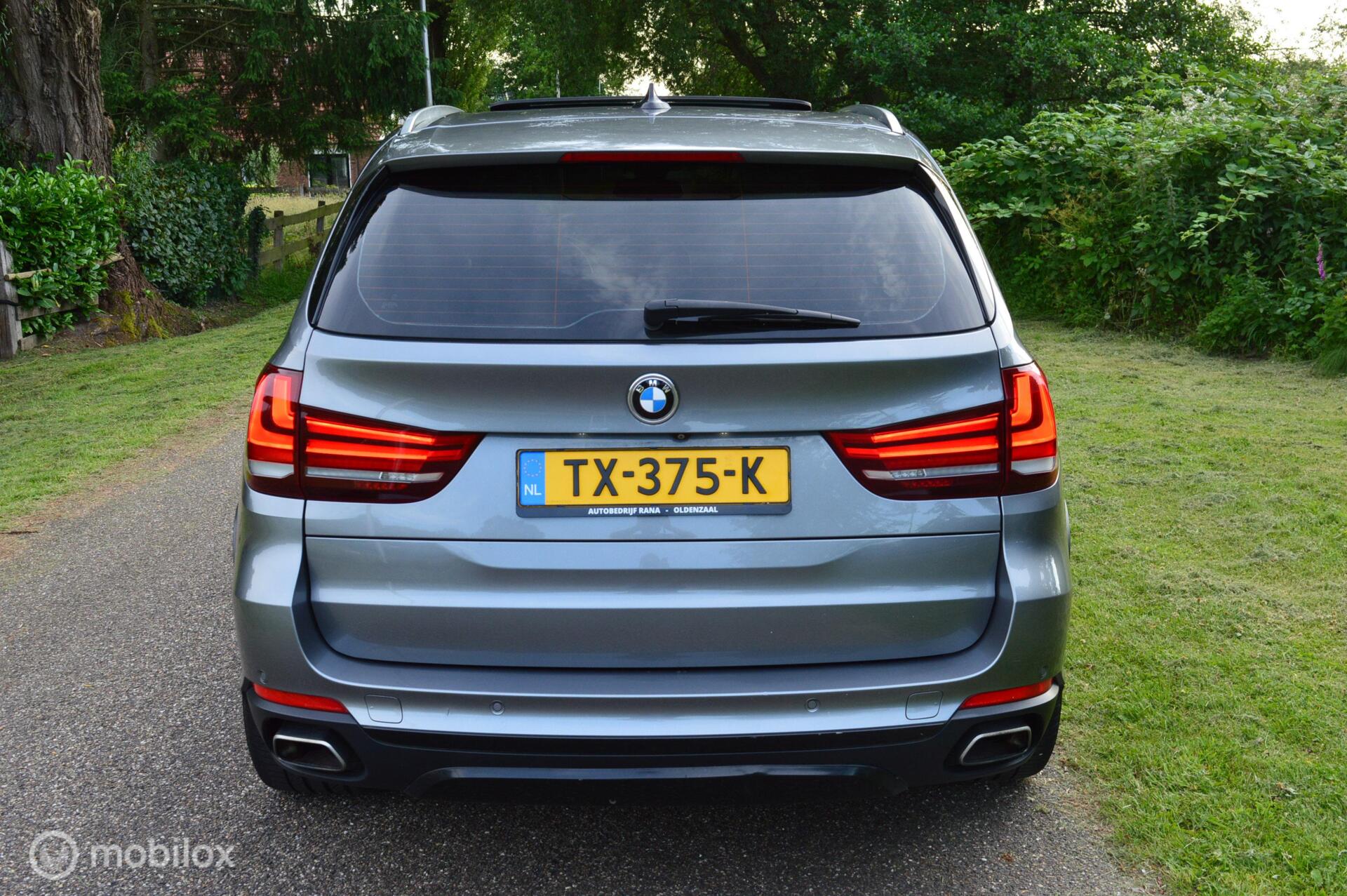 Foto van BMW X5 Xdrive40d