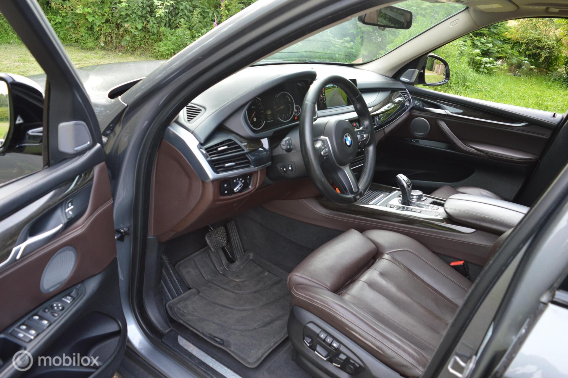 Foto van BMW X5 Xdrive40d