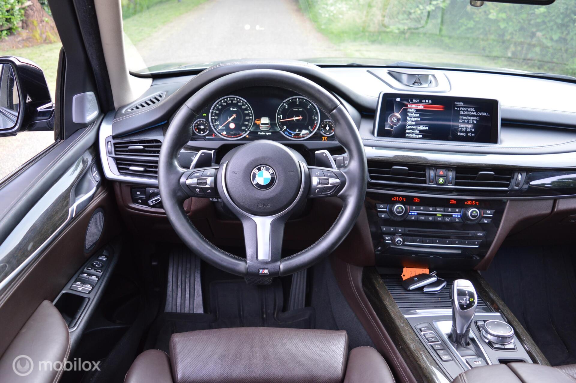 Foto van BMW X5 Xdrive40d