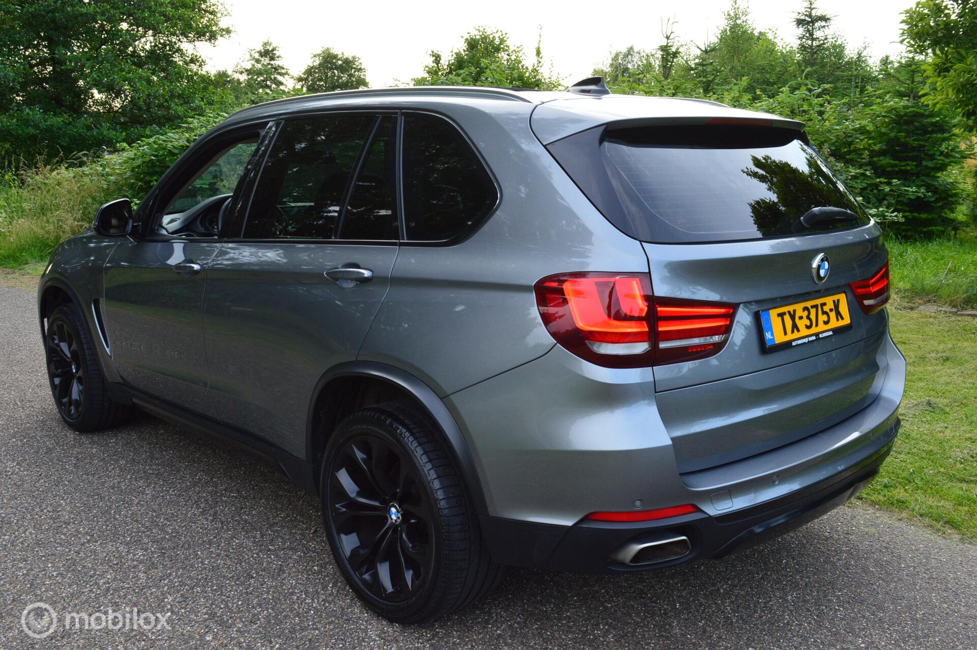 Foto van BMW X5 Xdrive40d