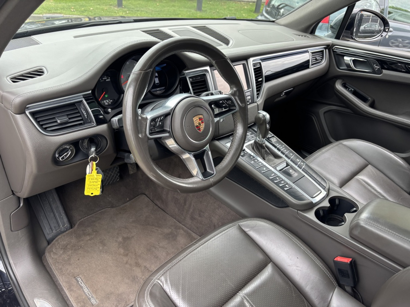 Foto van Porsche Macan S