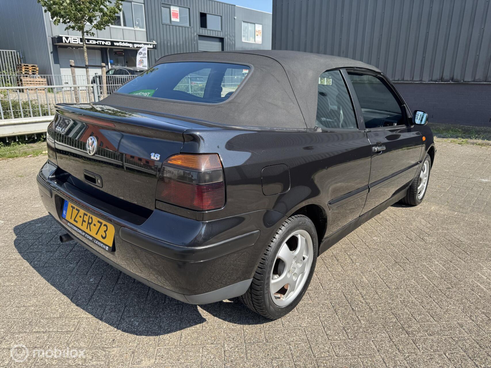 Foto van Volkswagen Golf-cabriolet