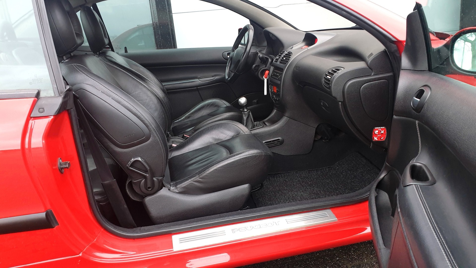 Foto van Peugeot 206 CC