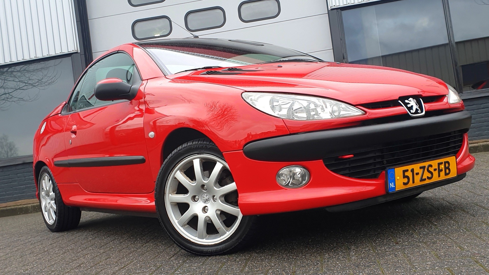 Foto van Peugeot 206 CC