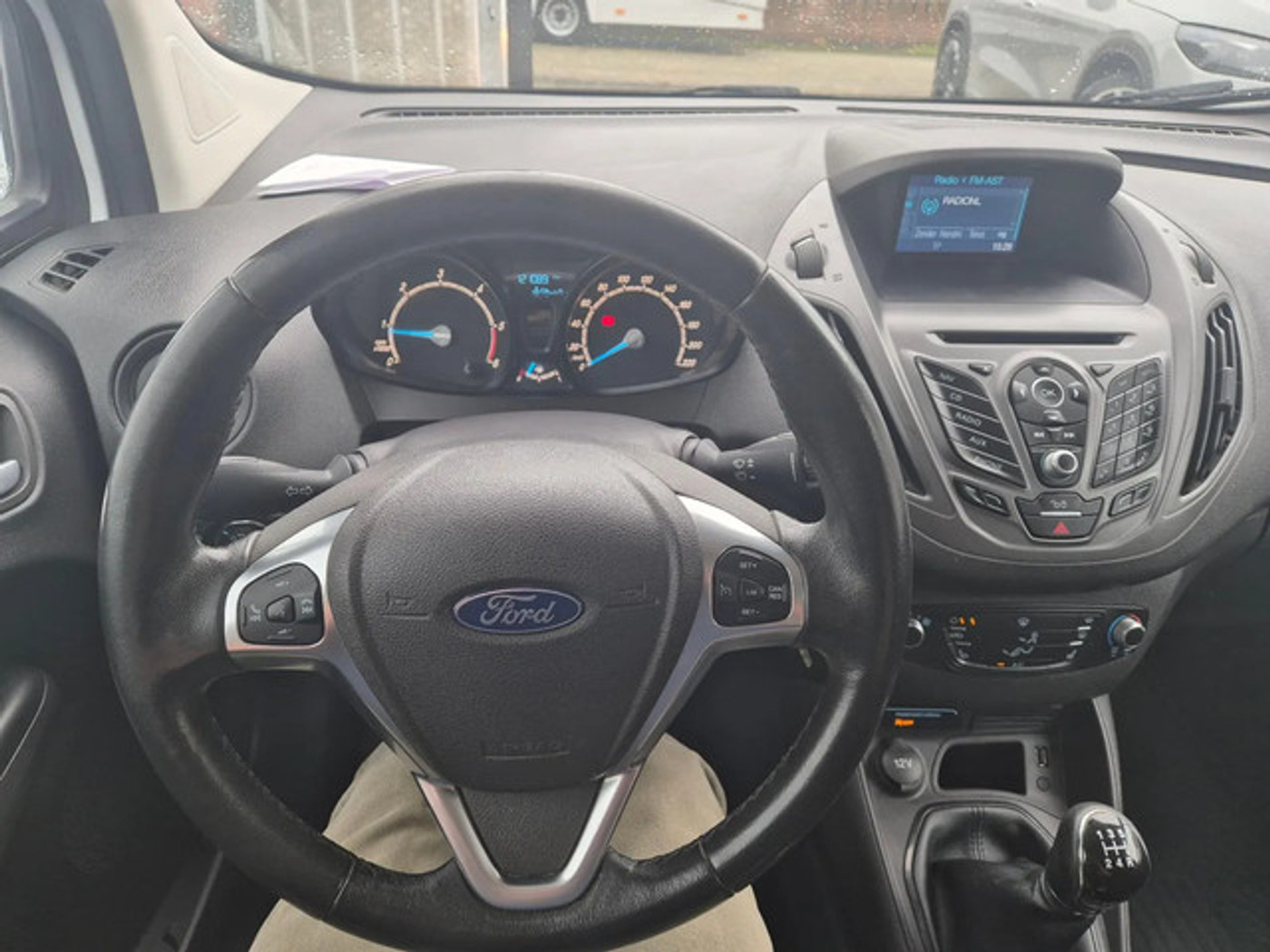 Foto van Ford Transit Courier