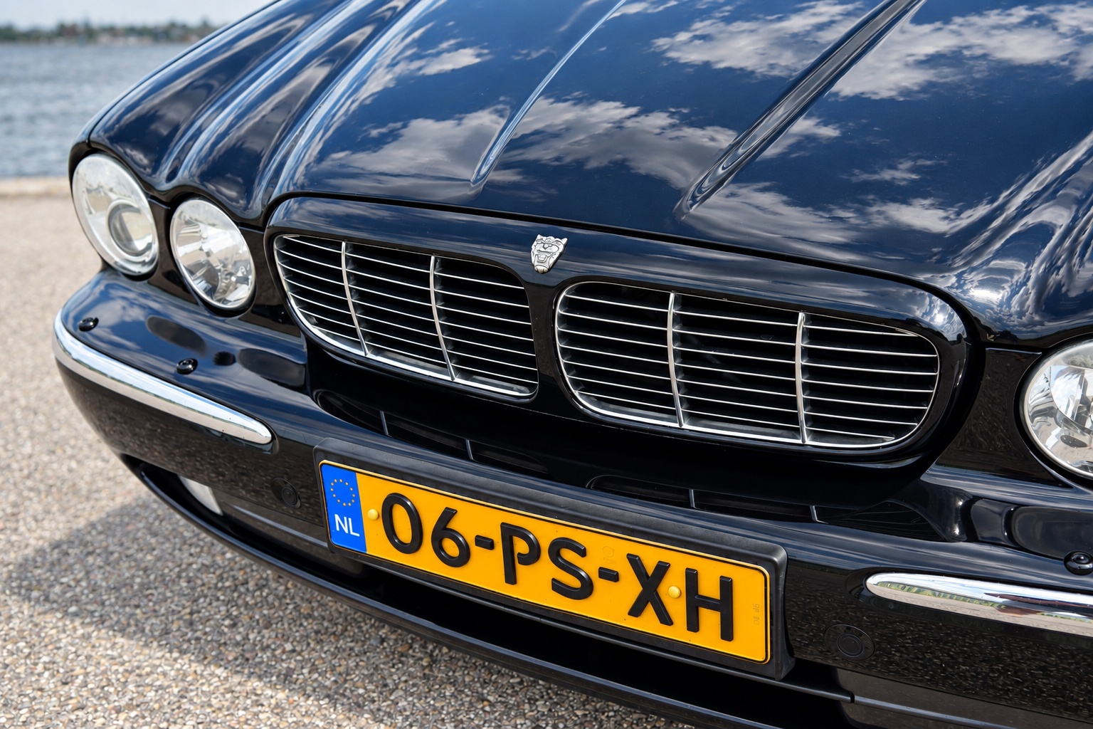 Foto van Jaguar XJ