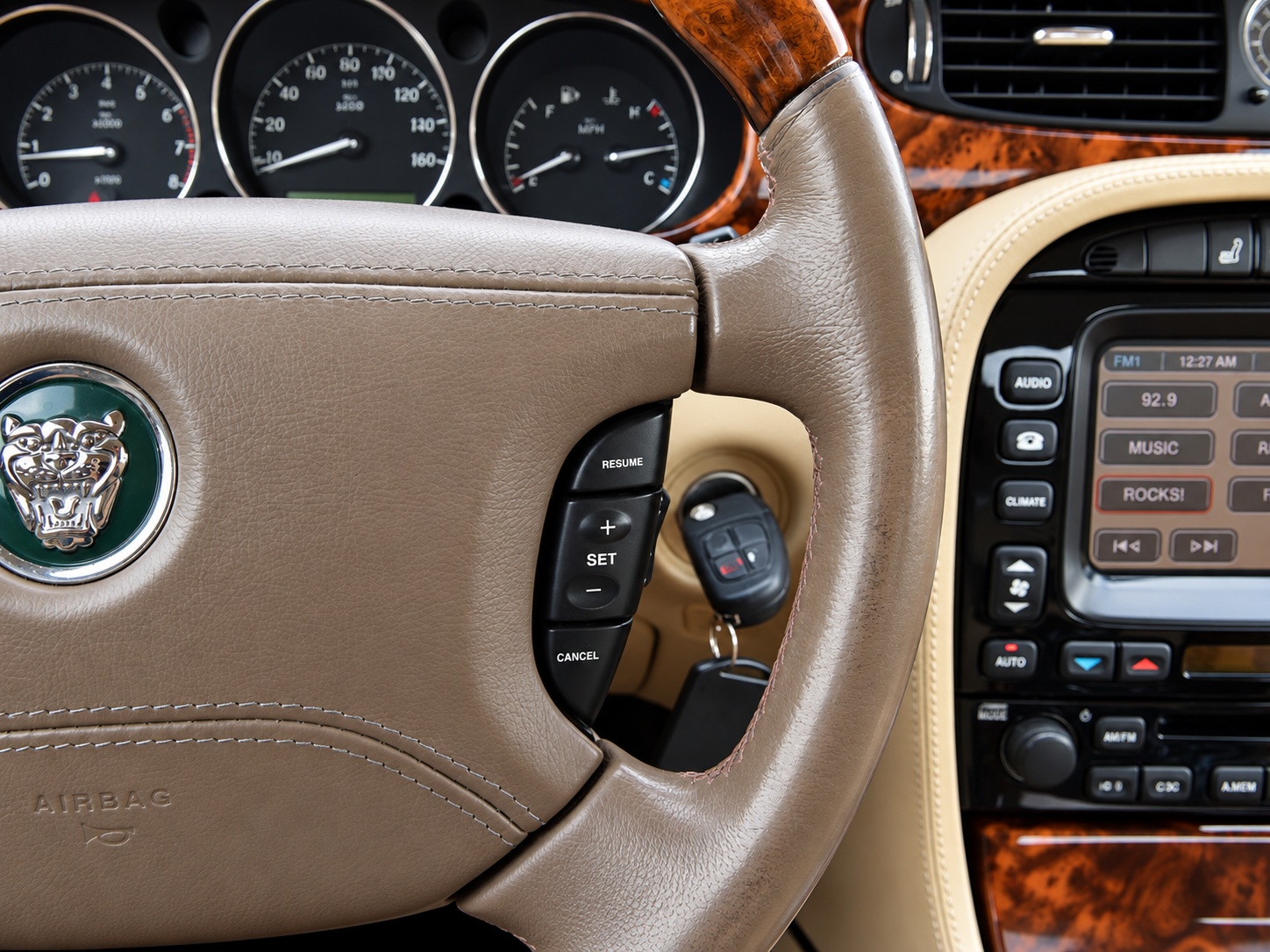 Foto van Jaguar XJ