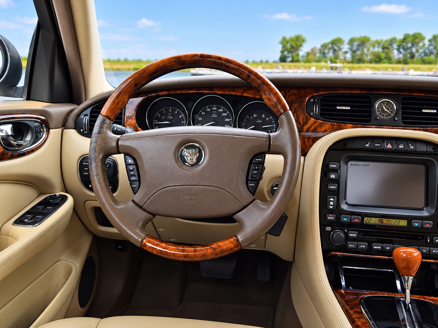 Foto van Jaguar XJ