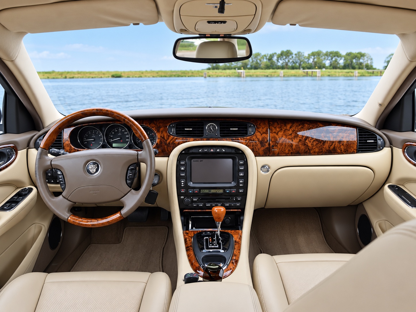 Foto van Jaguar XJ