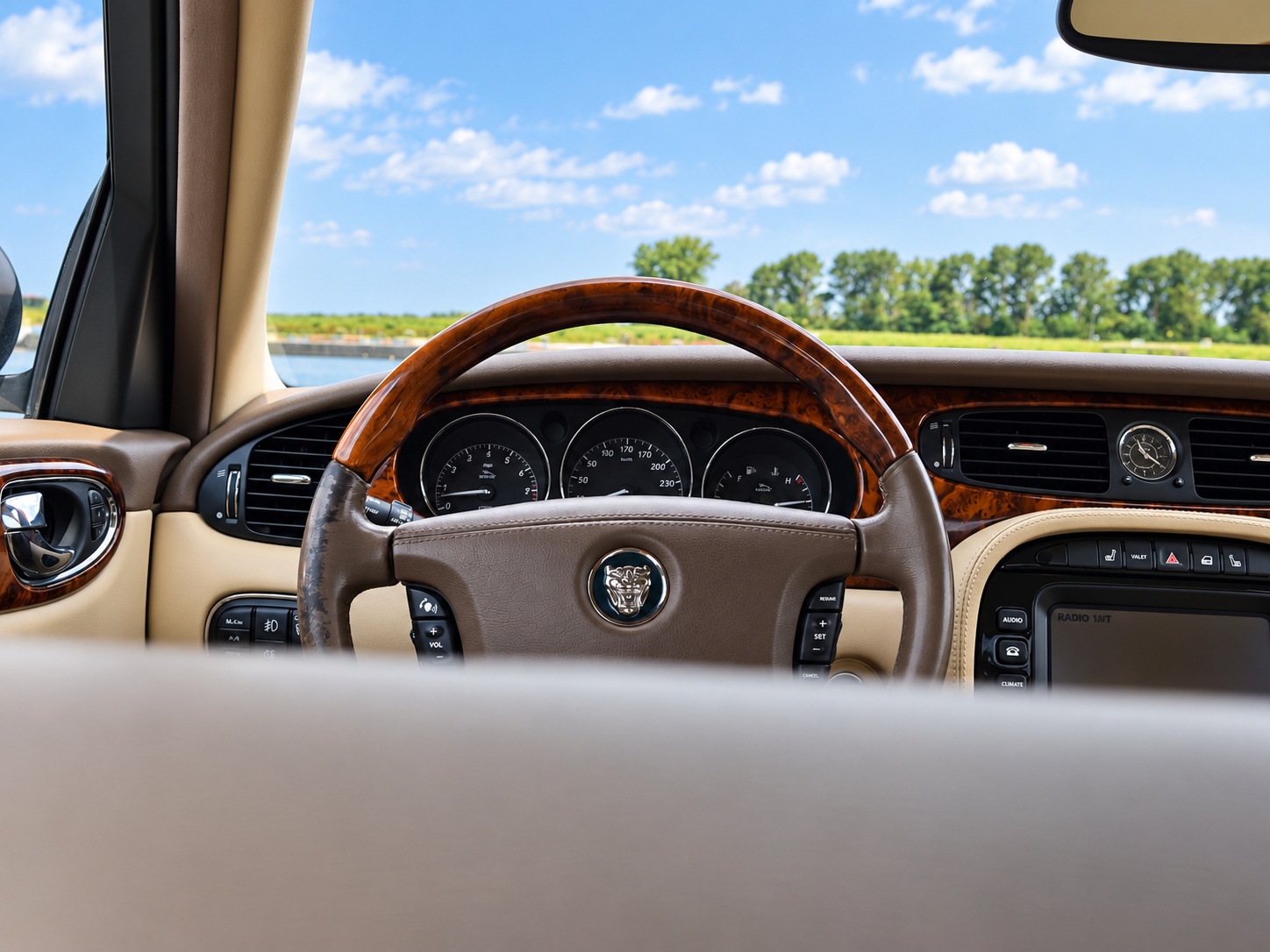 Foto van Jaguar XJ