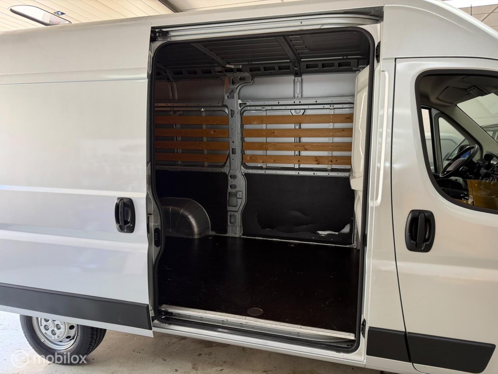 Foto van Peugeot Boxer