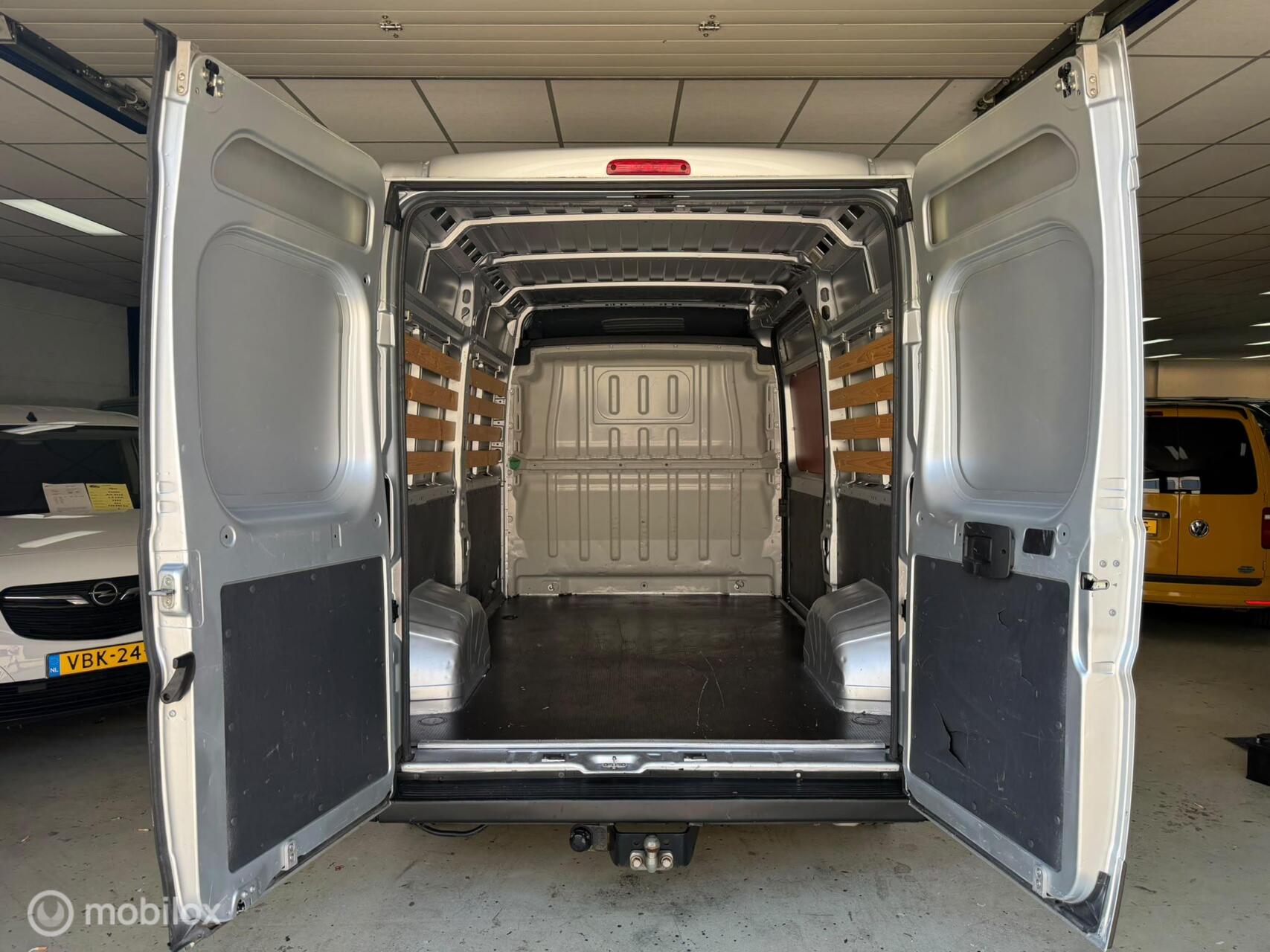 Foto van Peugeot Boxer