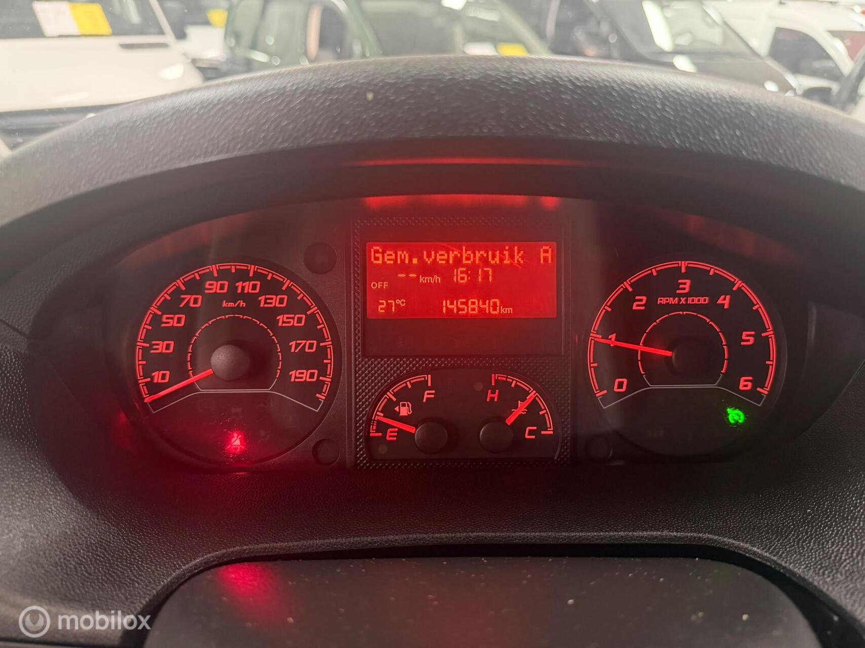 Foto van Peugeot Boxer