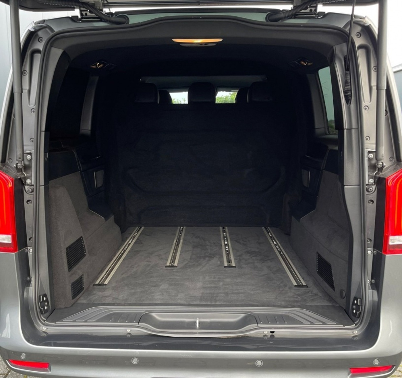 Foto van Mercedes-Benz V-klasse