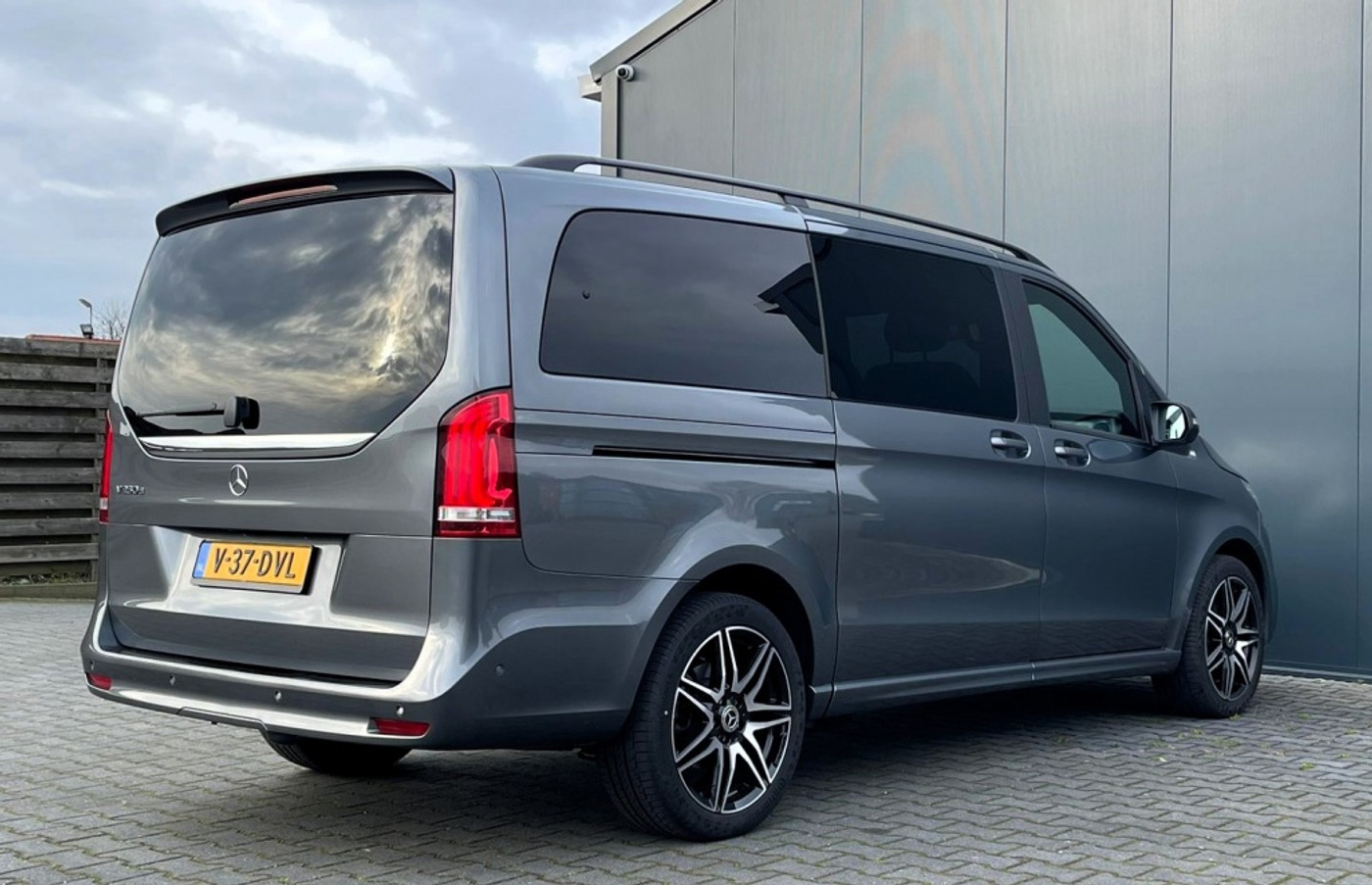 Foto van Mercedes-Benz V-klasse
