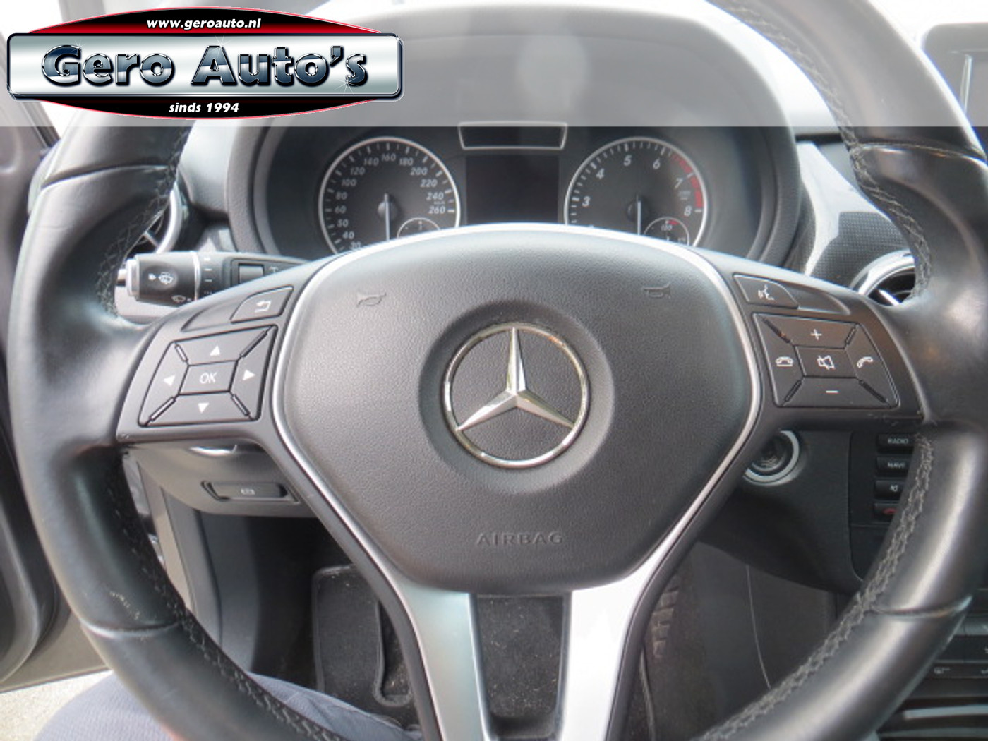 Foto van Mercedes-Benz B 180