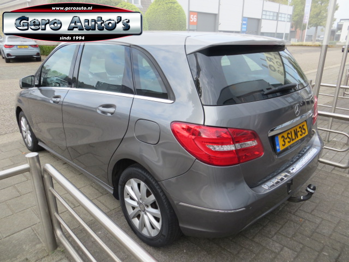 Foto van Mercedes-Benz B 180