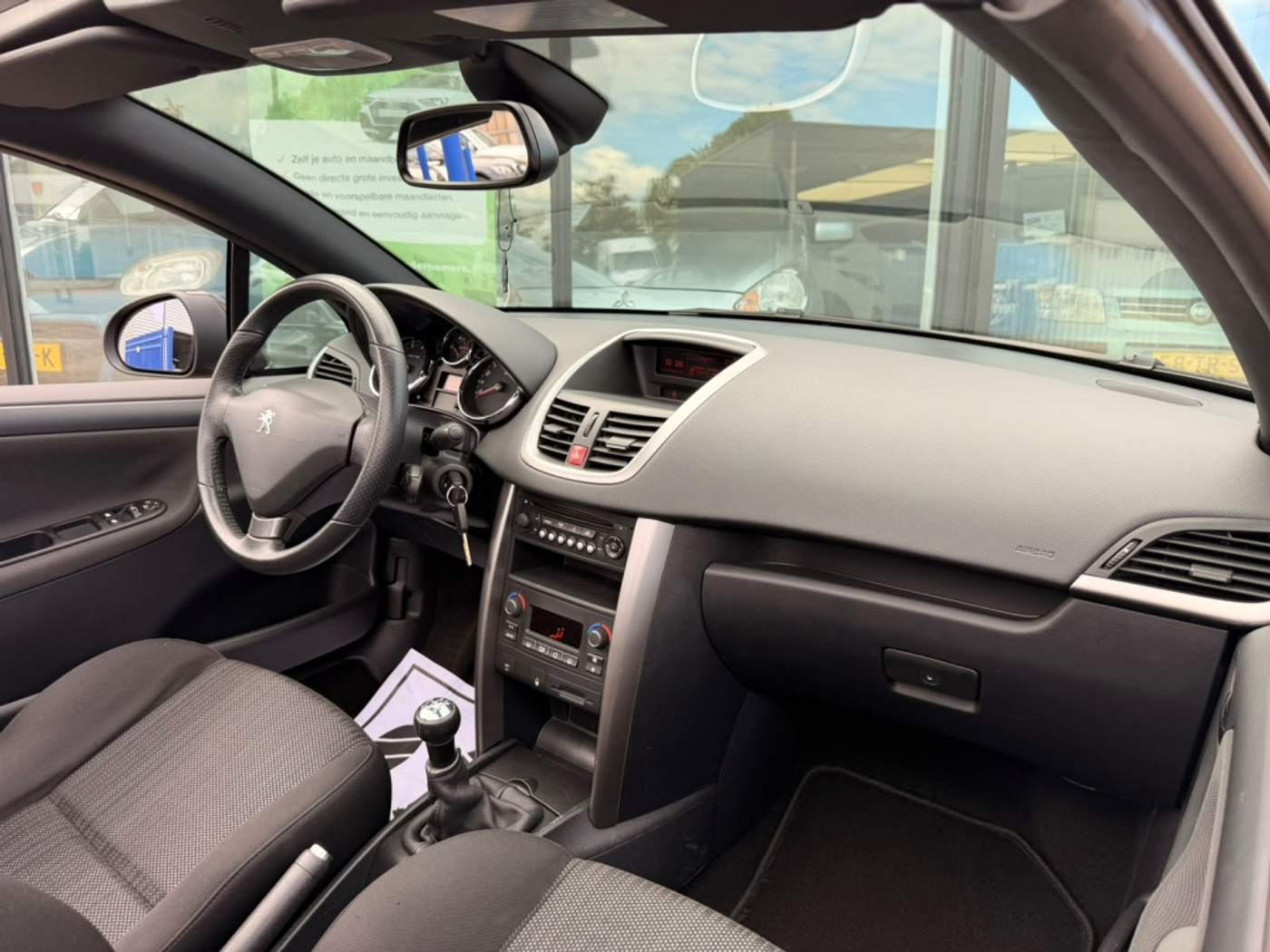 Foto van Peugeot 207 CC