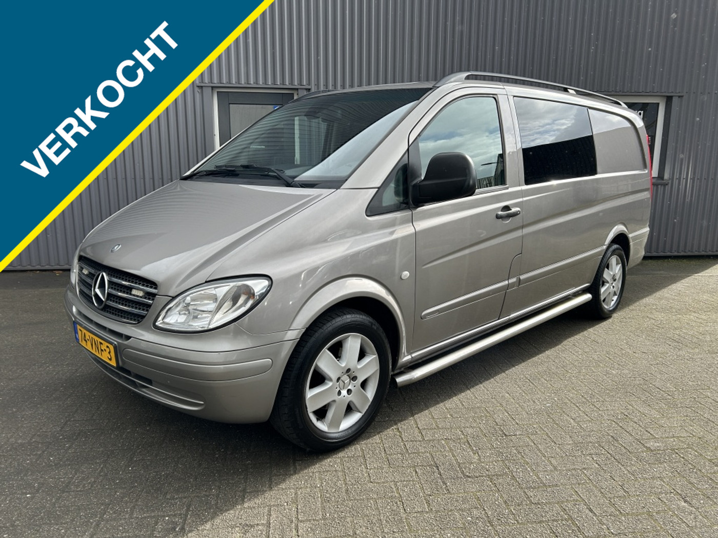 Mercedes-Benz 639 Vito 120 CDI 120 CDI 3.0 V6 AUT Dubbelc Leer Cruise Nette bus! 2008 - voorkant