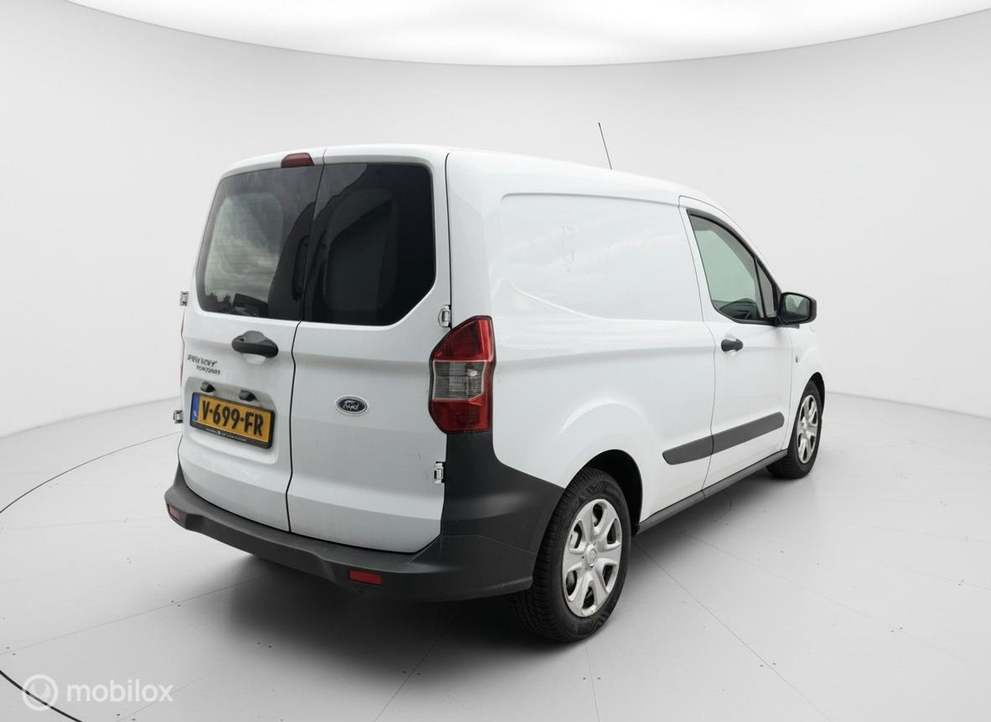 Foto van Ford Transit Courier