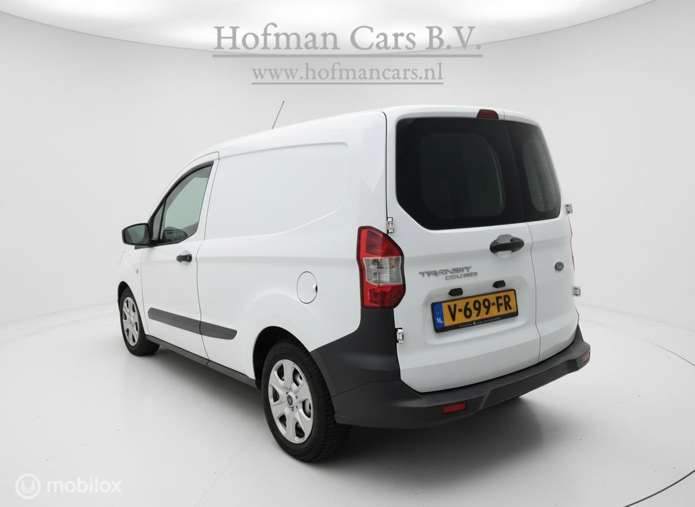 Foto van Ford Transit Courier