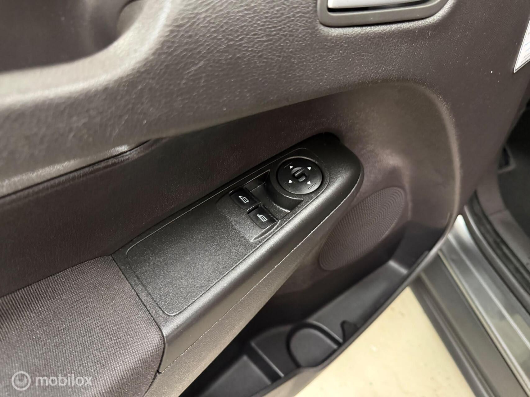 Foto van Ford Transit Courier