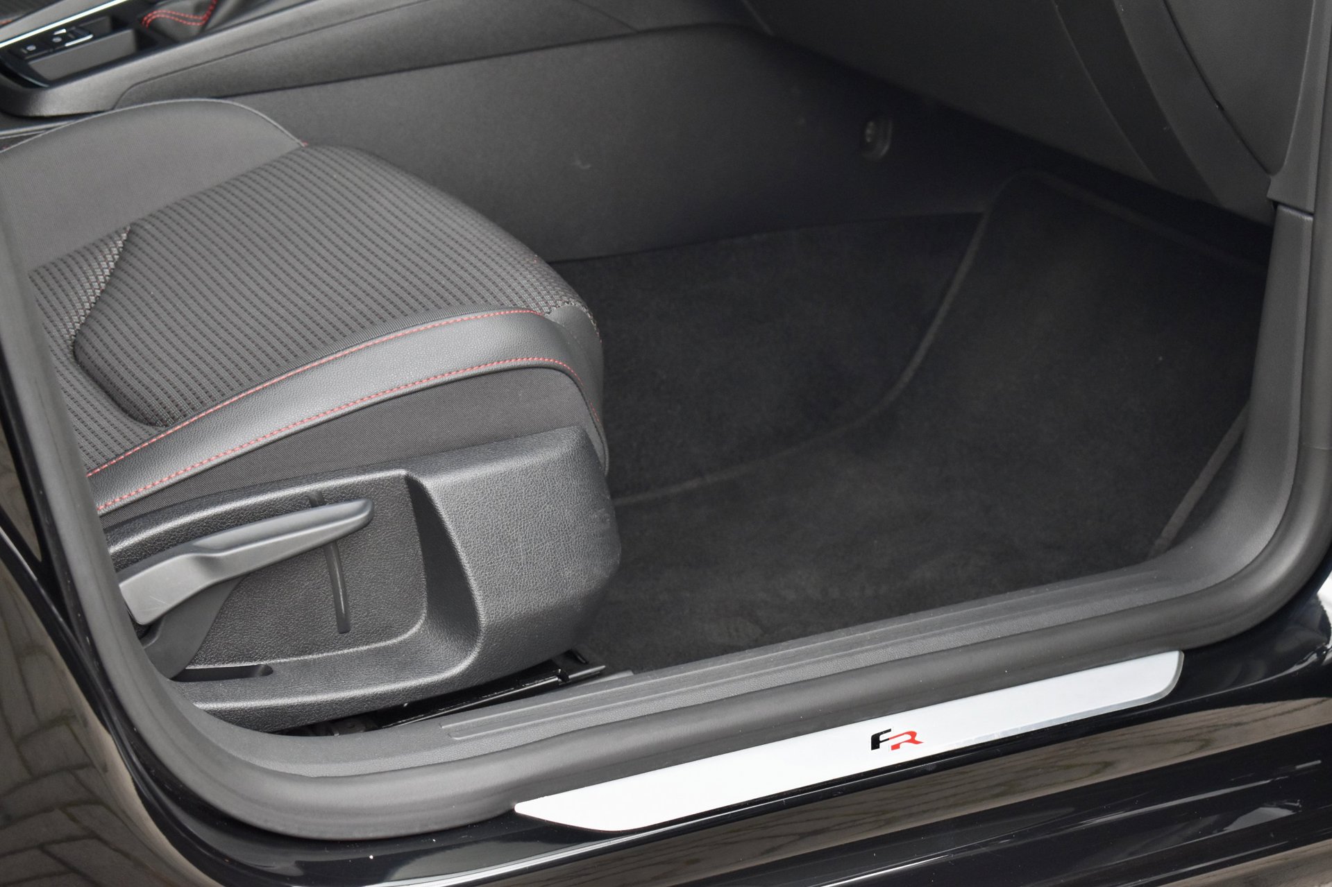 Foto van Seat Leon Sportourer ST