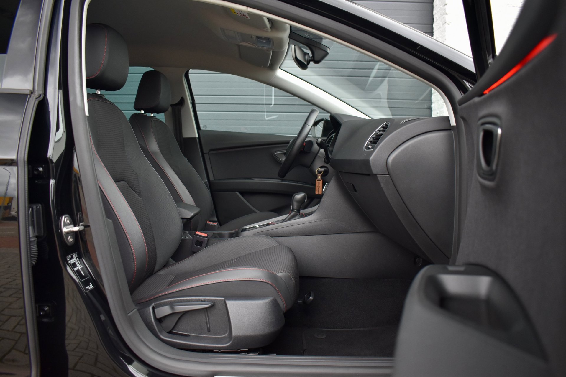 Foto van Seat Leon Sportourer ST
