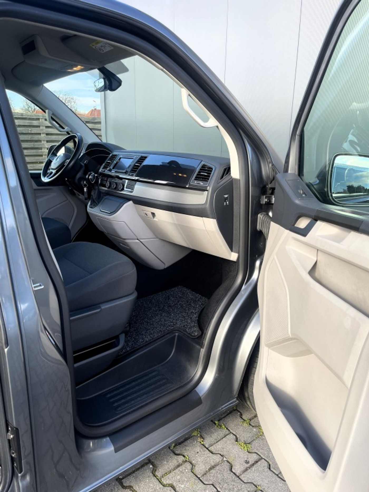 Foto van Volkswagen Transporter Doublecab