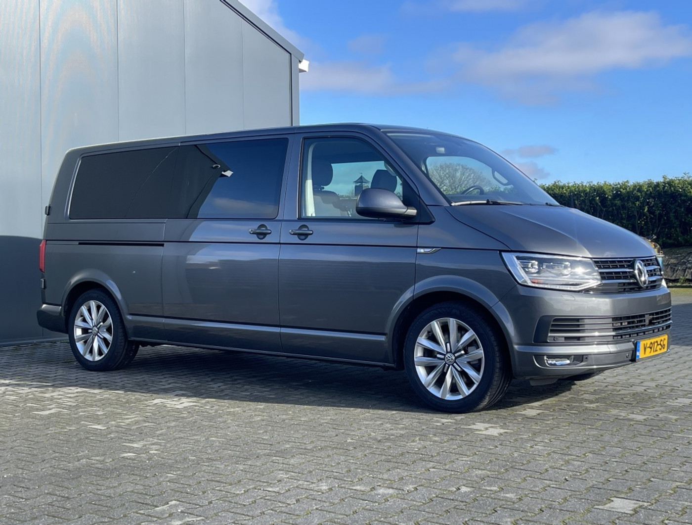 Foto van Volkswagen Transporter Doublecab
