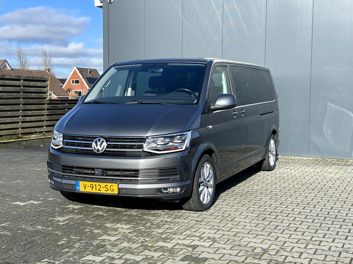 Foto van Volkswagen Transporter Doublecab